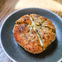 Garlic Bread Creamcheese