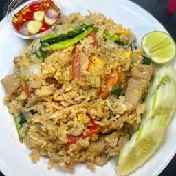 ข้าวผัดหมู