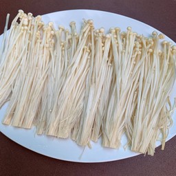 เห็ดเข็มทอง