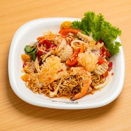 ยำมาม่ารวมทะเล