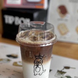 ลาเต้เย็น (กาแฟสด)