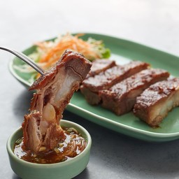 ซี่โครงหมูย่างน้ำผึ้ง สูตรเด็ดสเต็กลาว
