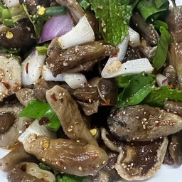 ลาบเห็ดขม