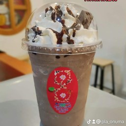 ช็อกโกแลตคิทแคท ปั่น