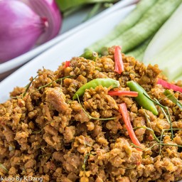 คั่วกลิ้งหมู