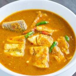 แกงพริกขี้หนูเนื้อปลากะพง