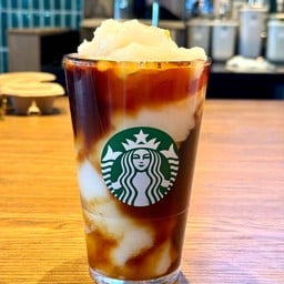 Starbucks พันธ์ทิพย์ งามวงศ์วาน