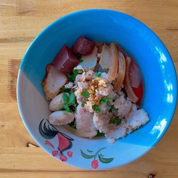 เกี๊ยวหมูเย็นตาโฟ