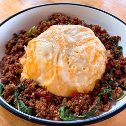 ข้าวไข่ข้น+กะเพราหมูสับ