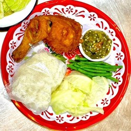 เจ้านาย ไก่ทอด