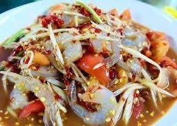 ตำกุ้งสด