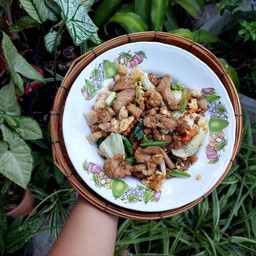 นก101 ในเอื้อ