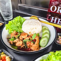 กะเพรา ไก่