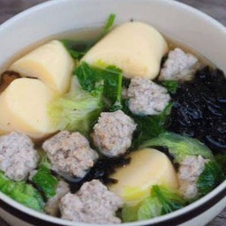 ต้มจืดเต้าหู้สาหร่าย