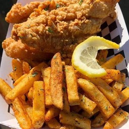 Classic chicken and french fries