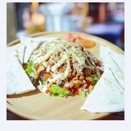 สลัดดั้งเดิม (ไม่ใส่ชีส)