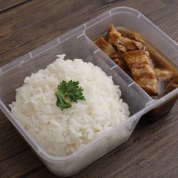 ข้าวสามชั้นหมูอบ