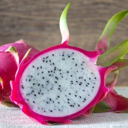 แม่อาโปผลไม้ตัดแต่ง วัดอรุณราชวราราม