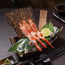 C10 AKA EBI SASHIMI-กุ้งหวานซาชิมิ