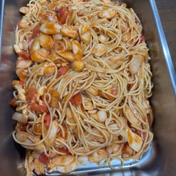 สปาเก็ตตี้ซอสมะเขือเทศ