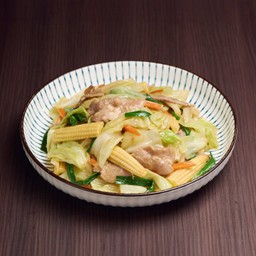 ผัดผักมิโซะ