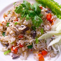 ร้านป้าแกละข้าวคลุกกะปิ