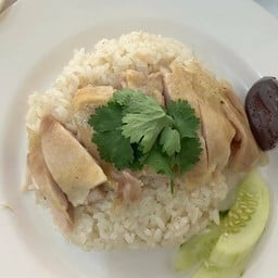 ข้าวมันไก่&ก๋วยเตี๋ยวเรือ น้องอิ่ม