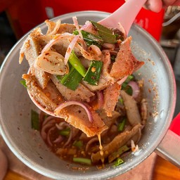 น้ำตกคอหมูย่าง