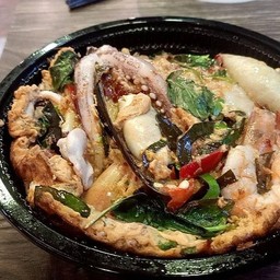 ข้าวไข่ข้นห่อหมกทะเล