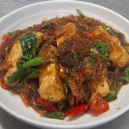 เต้าหู้ผัดขี้เมาวุ้นเส้นเจ