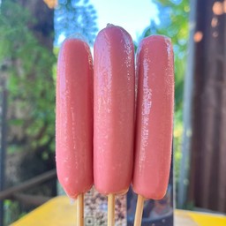 ไส้กรอกชมพู