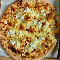 Pizza 4Cheese