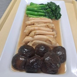 หน่อไม้ทะเลผัดยอดคะน้า(ทวีชัย)