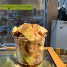 ฝรั่งคลุกบ๊วยสูตรโบราณ