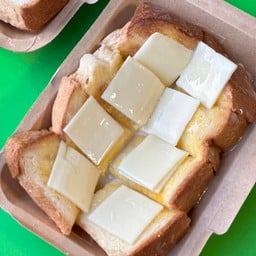 ปังแผ่นชีสนม