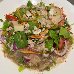 ส้มตำ สะเดิด แม่ริม