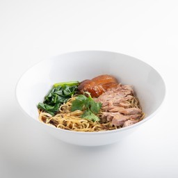 บะหมี่ขาหมูนุ่ม