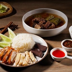 มิดไนท์ข้าวมันไก่ตอนประตูน้ำ นาคนิวาส