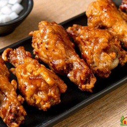 ไก่ทอดราดซอส 2ชิ้น
