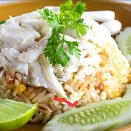 ข้าวผัดปู