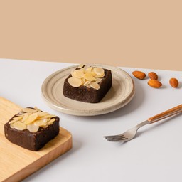 Raw Paleo Brownie รอว์ปาเลโอบราวนี่