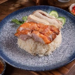 A12 ข้าวมันไก่+หมูทอด