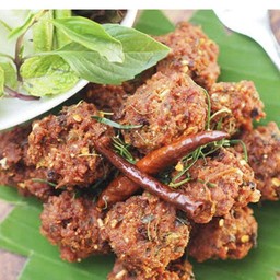 ลาบหมูทอด