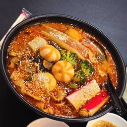 หม่าล่าเสฉวนหม้อไฟน้ำข้น (ใส่นม)