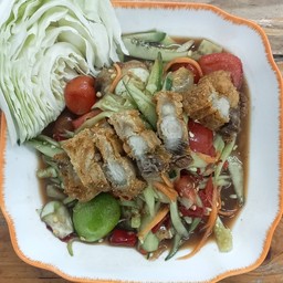 ตำแตงหมูกรอบ