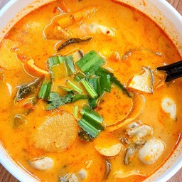 ข้าวต้มต้มยำหอยนางรม