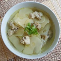 ต้มจืดไก่หน่อไม้ดอง