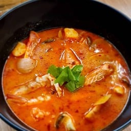 ข้าวต้มต้มยำน้ำข้นรวมมิตร