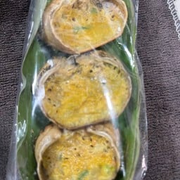 ลาบลุงสอนบ้านธิ ตลาดเจริญๆ