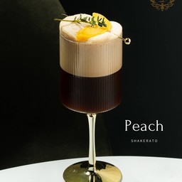 พีช เช็กเกอร์ราโต้ Peach Shakerato